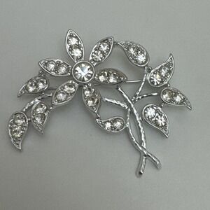 Vintage Emmons Silver Tone Ice Bouquet Rhinestone Flower Brooch